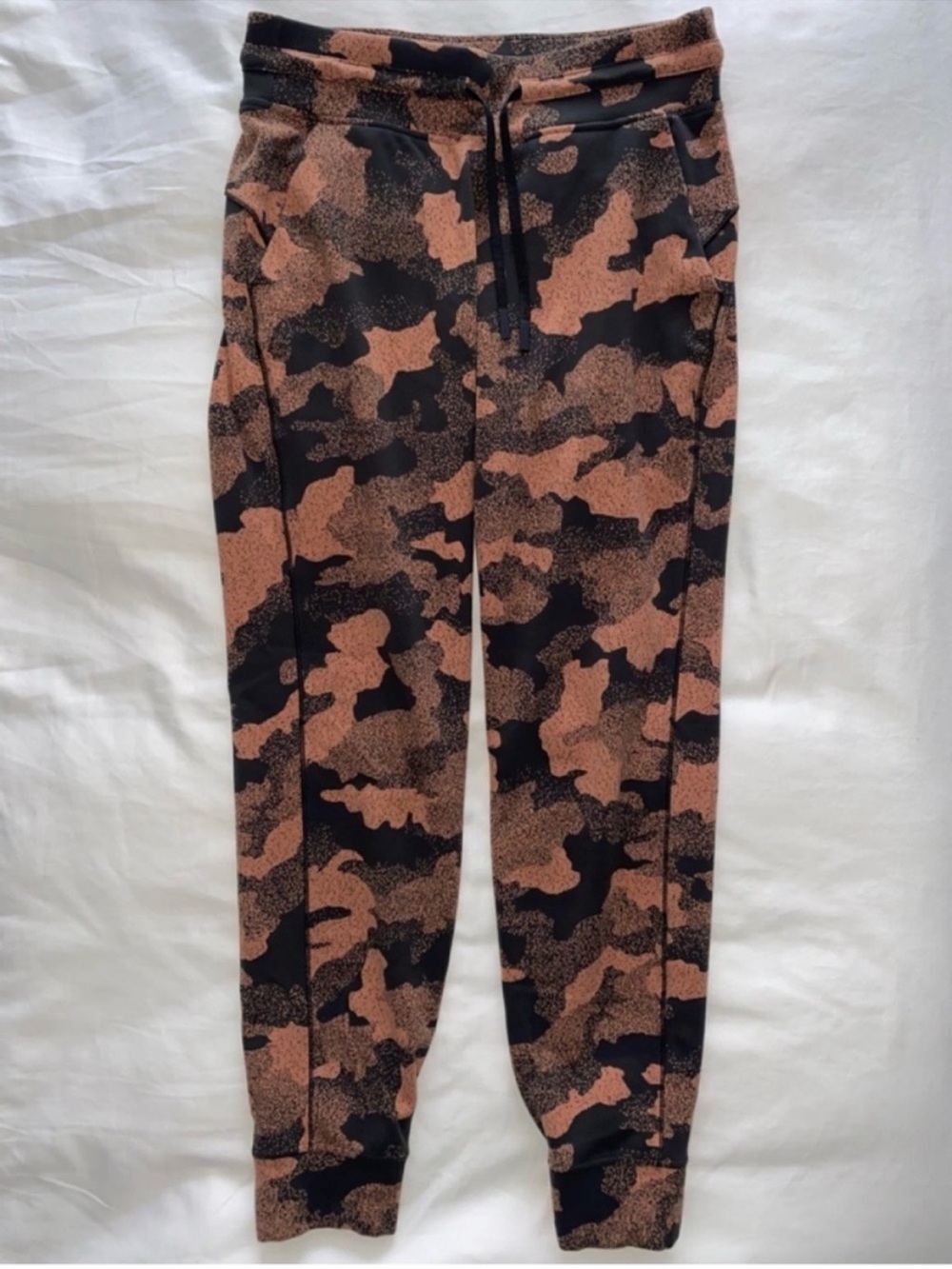 Lululemon Ready to Rulu High-Rise Jogger Size 6 Camo Graphite Grey Desert Sun